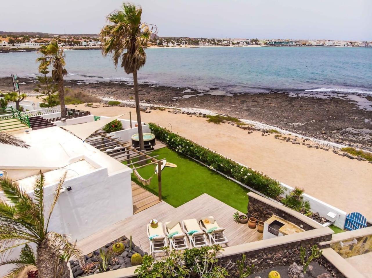 Villa Maluhia Frente Al Mar Y Jacuzzi Corralejo Exteriér fotografie